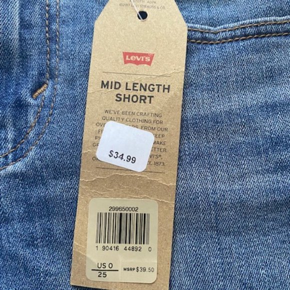 NWT Levi's Jean Shorts - Picture 2 of 5